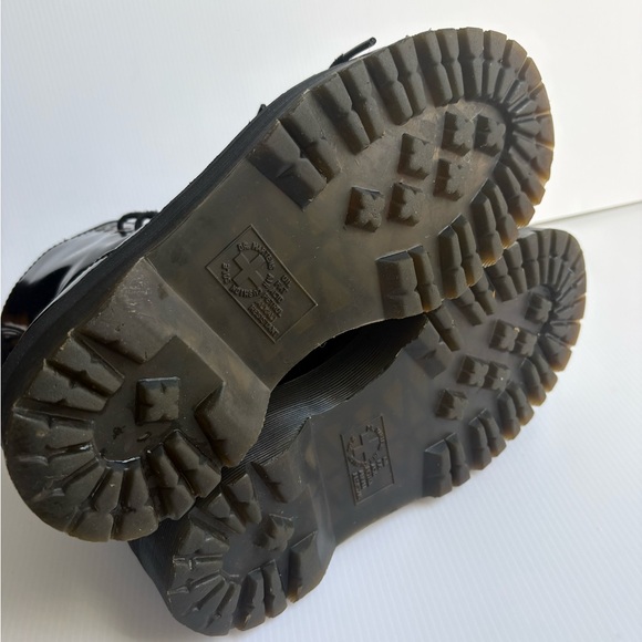 Dr. Martens Jadon Platform Leather Women's Boot - Black Polished Size 6 - Picture 8 of 16